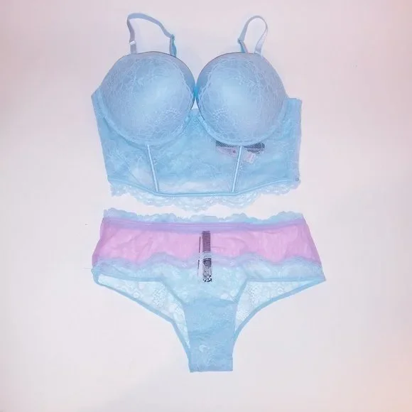 Victoria Secret Bra Set 36C Bombshell Push Up Medium Cheeky Panty Light …